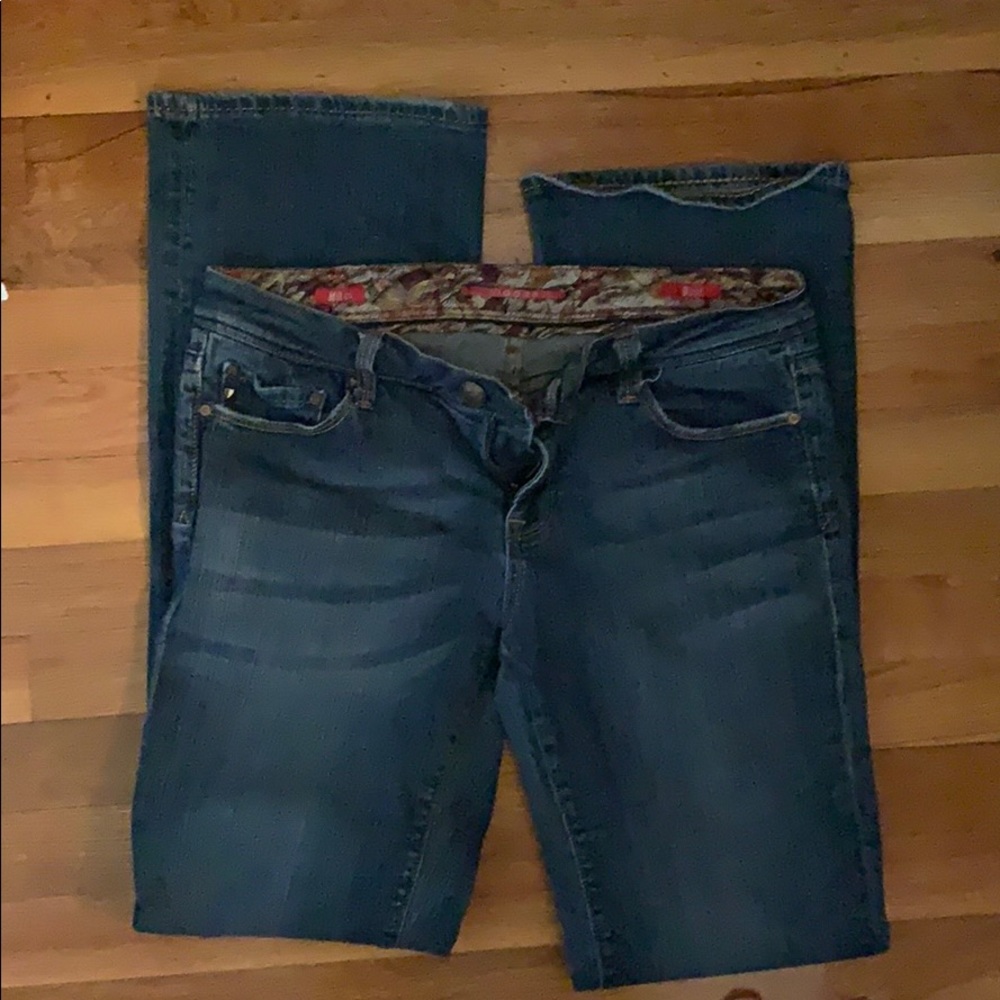 Jeans